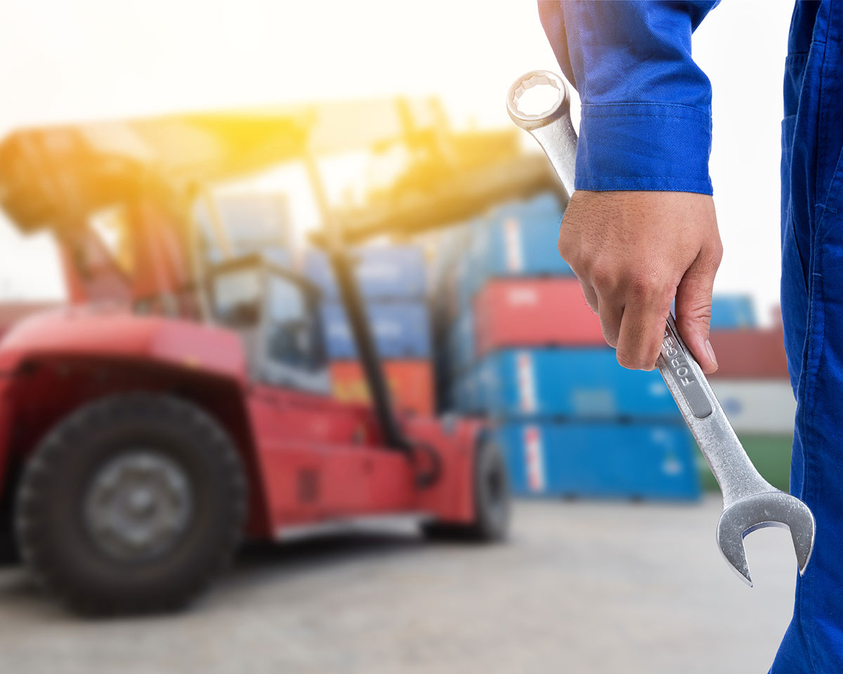 Επισκευές Περονοφόρων Οχημάτων (Κλαρκ)